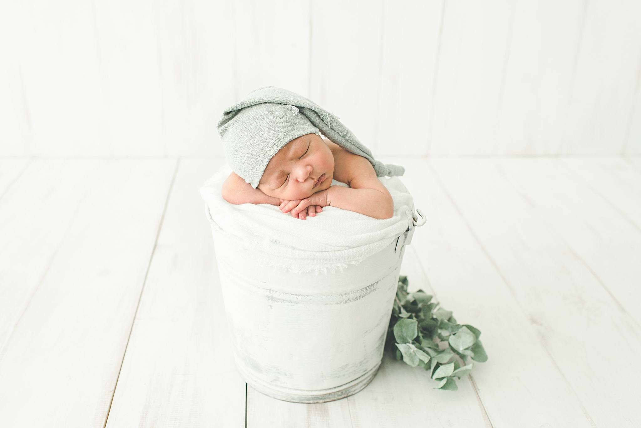 Centerville Ohio Newborn Studio Photographer | Baby Ezra