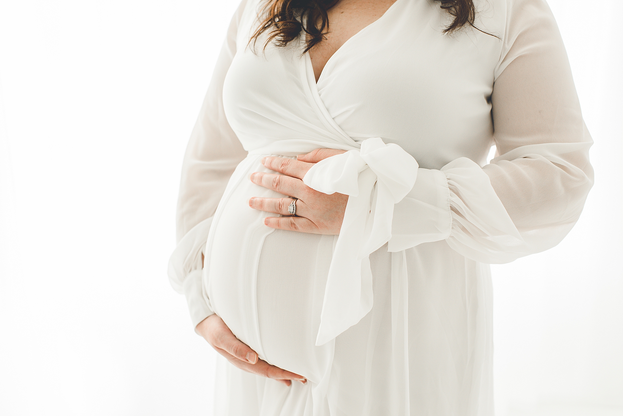 Dayton Ohio Maternity Photographer | Expecting Baby Castel