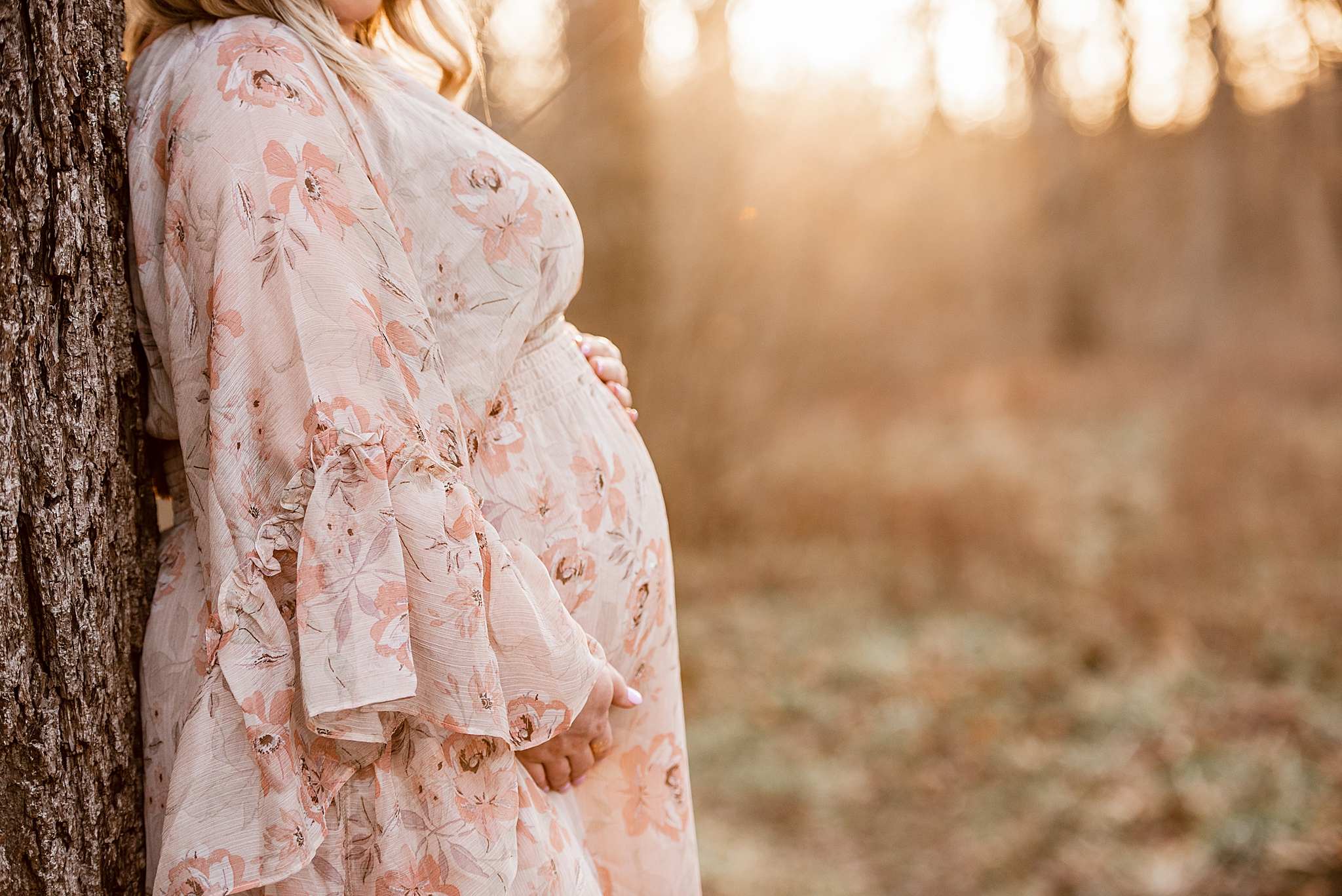 Dayton Maternity Photographer | Expecting Baby Dickensheets