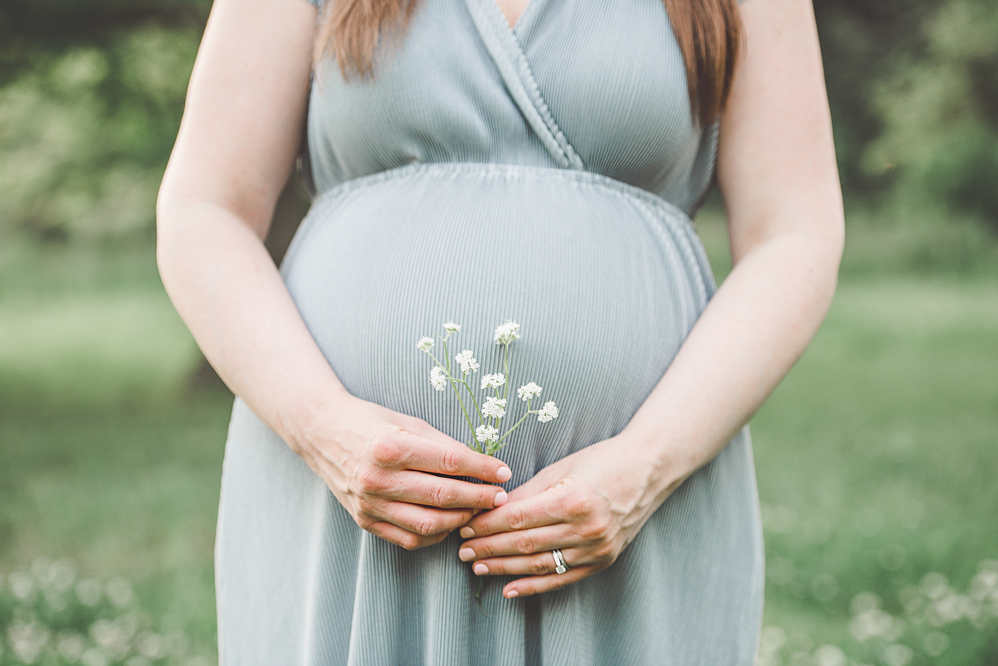 Kettering Ohio Maternity Photographer | Expecting Baby Neely