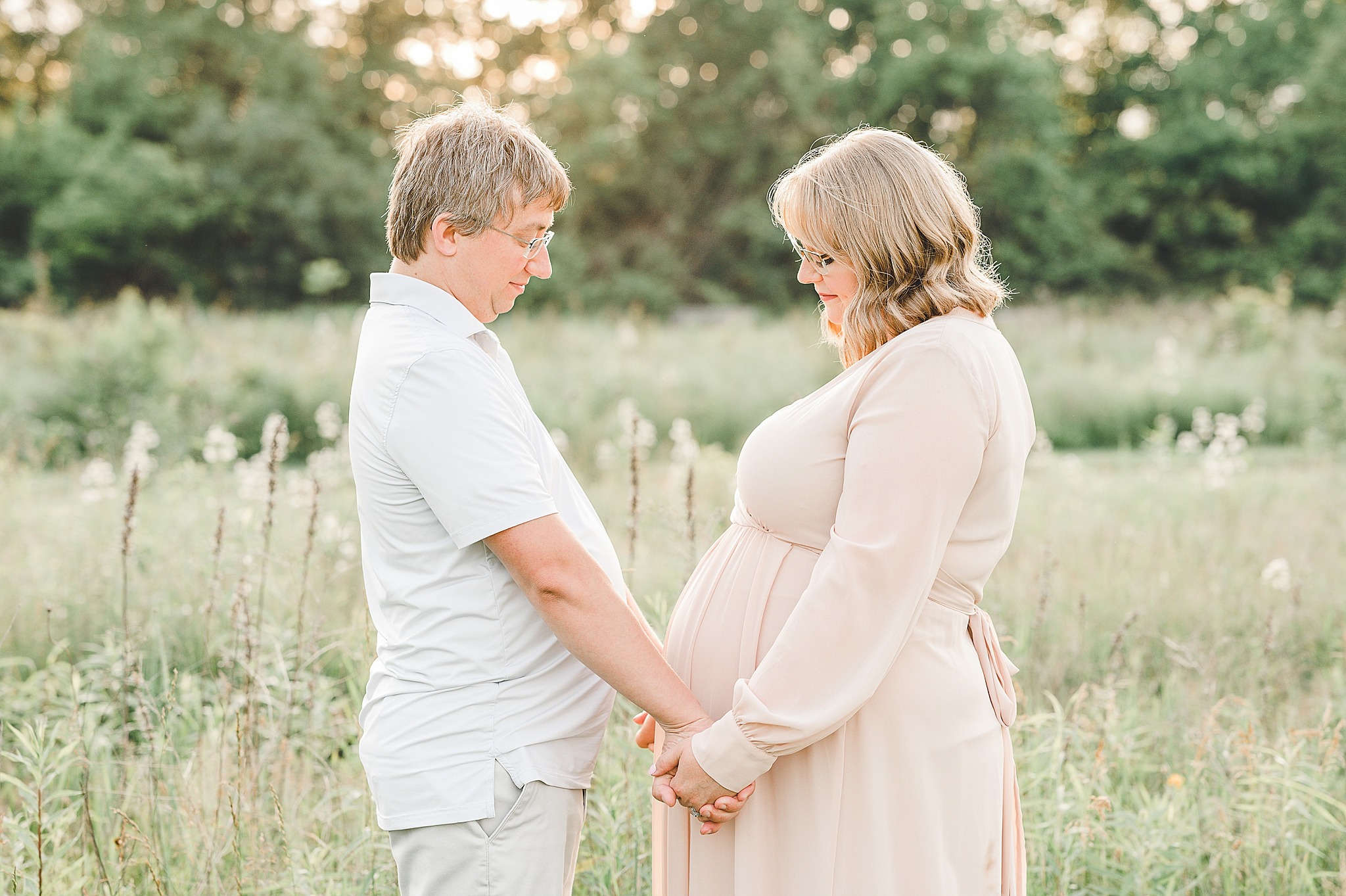 Sunset Maternity Park Session | Expecting Baby De Lucca