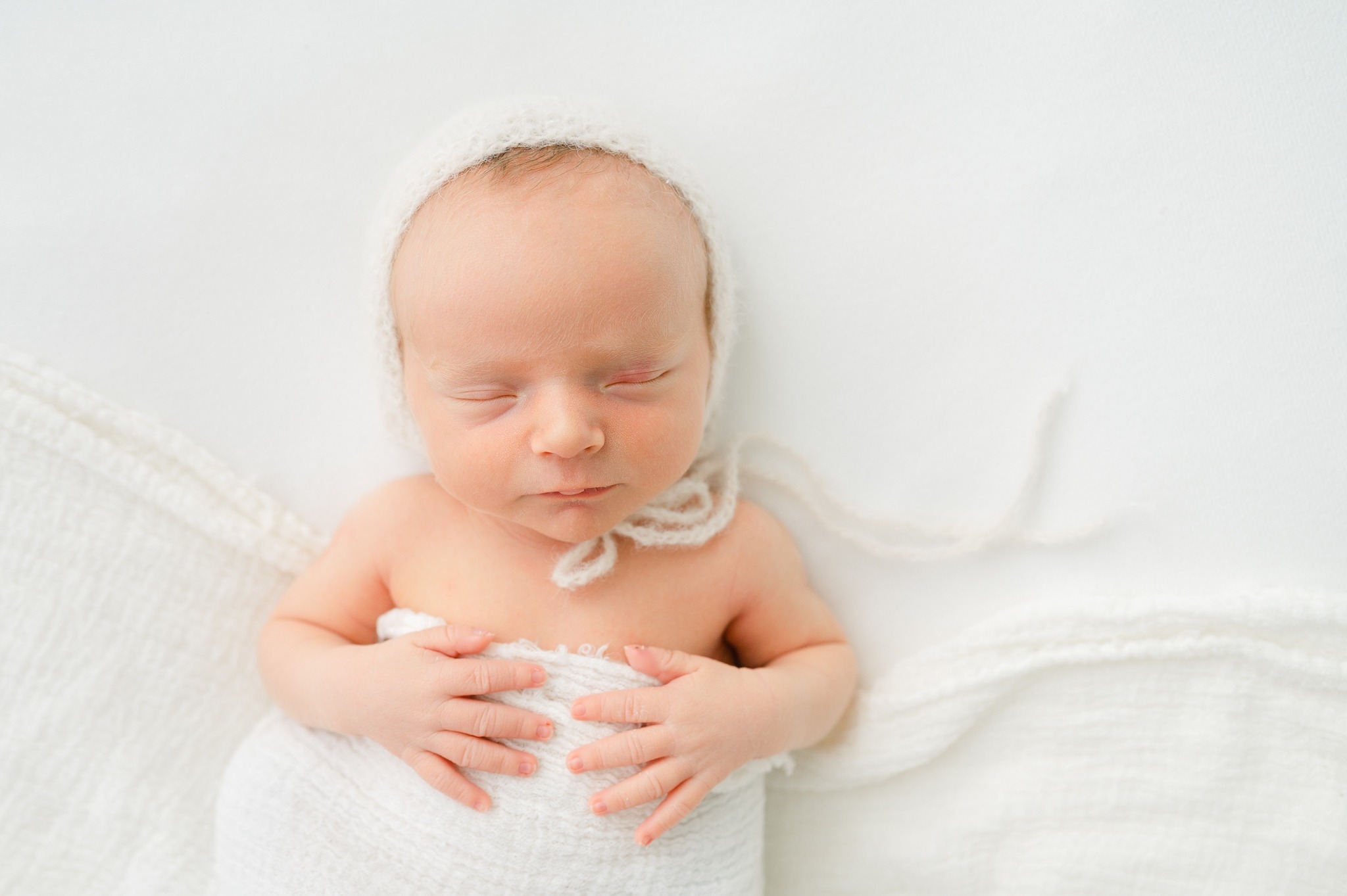 Springboro Ohio Sibling Newborn Session | Baby Rowan