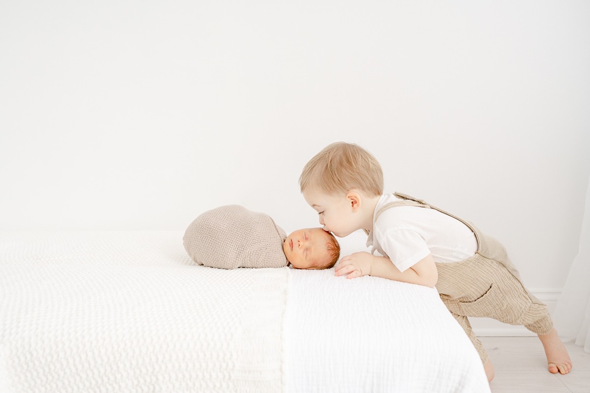 Cincinnati Ohio Newborn Photographer | Family Welcomes Second Baby Boy | Logan