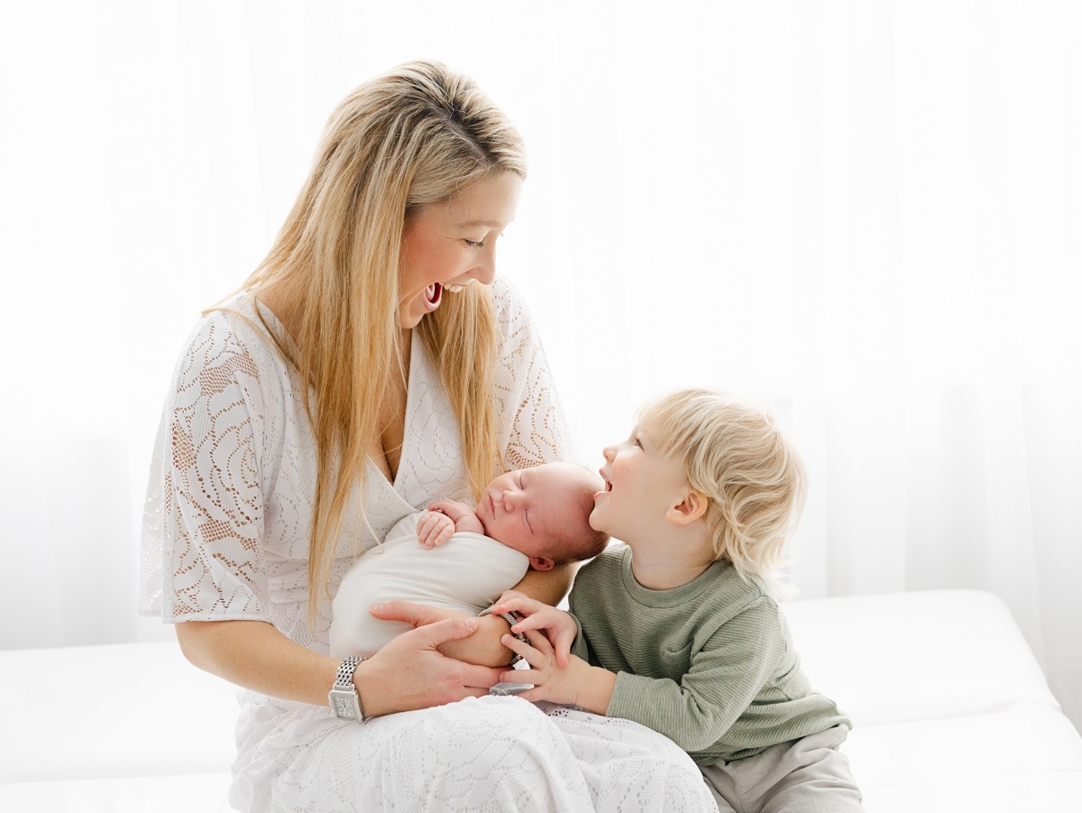 How to Prepare for Your Newborn Session: Tips for Parents